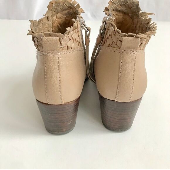 Coach Beige Leather Woven Ankle Boots Size 5 - Picture 14 of 16